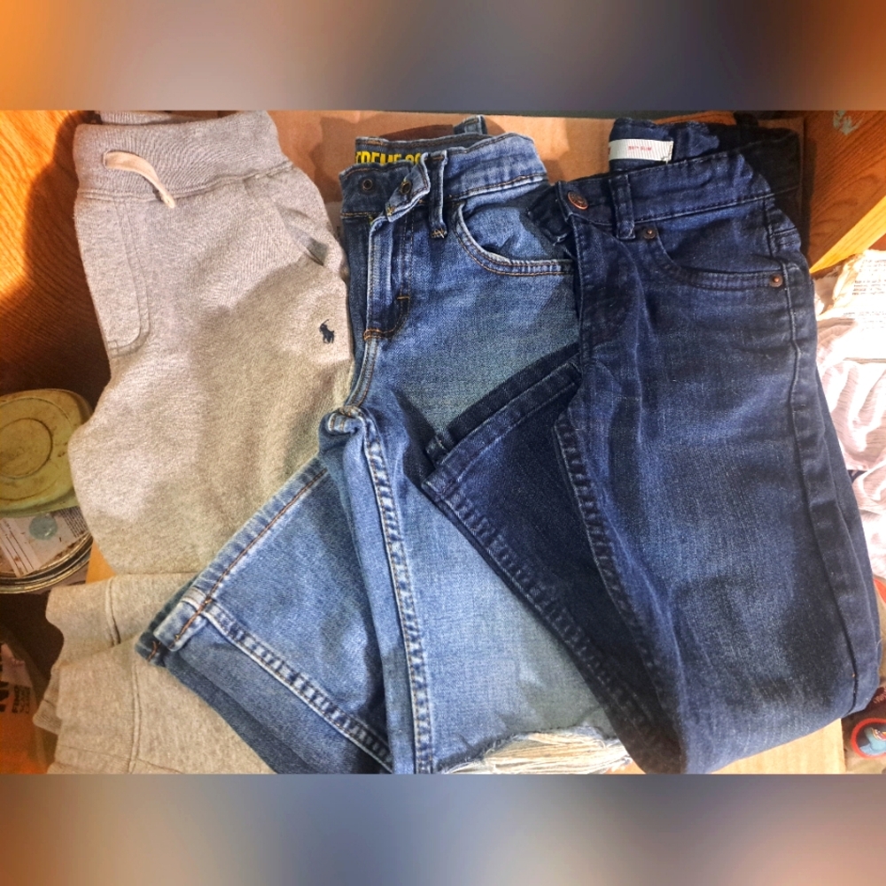 Boys clothing lot size 6